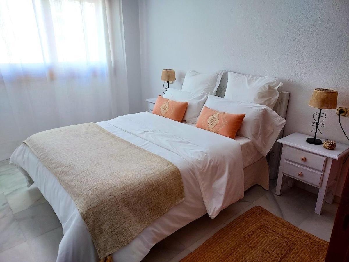 إِستيبونا Beachfront Primera Linea De Playa En Casco Antiguo المظهر الخارجي الصورة